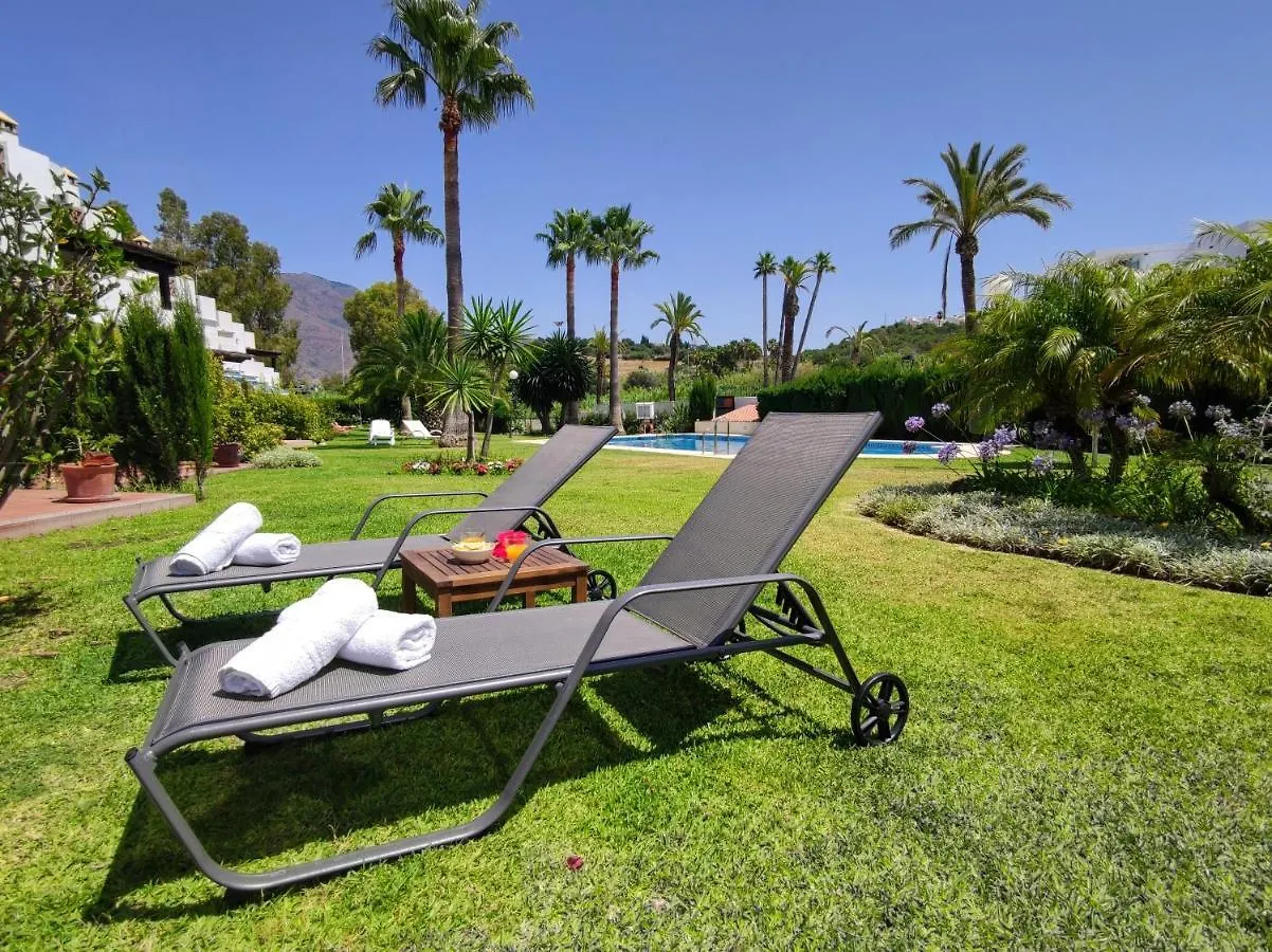 Spacious Beachfront Town House In Estepona With Fully Equipped Kitchen, Pools, Garden, Sea View Holiday home