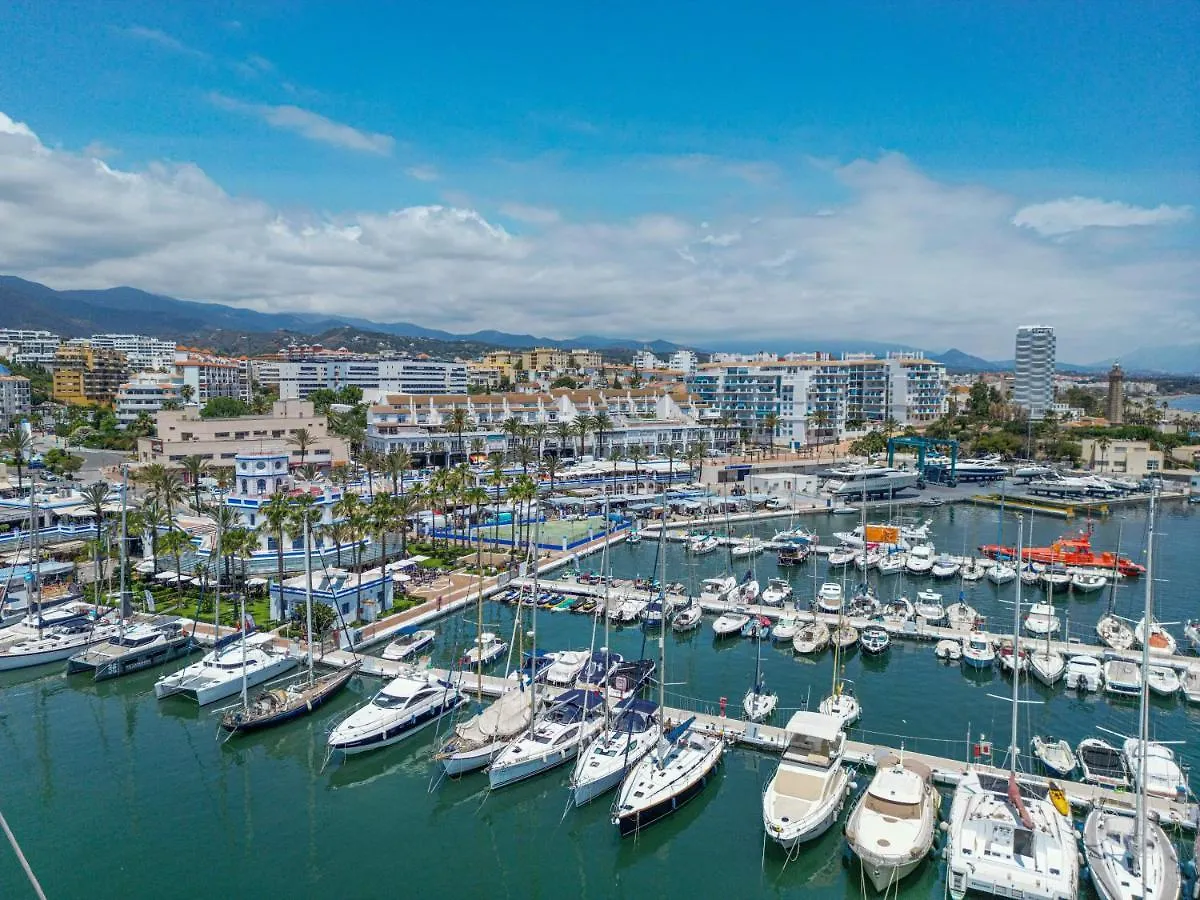 Holiday home Spacious Beachfront Town House In Estepona With Fully Equipped Kitchen, Pools, Garden, Sea View Spain