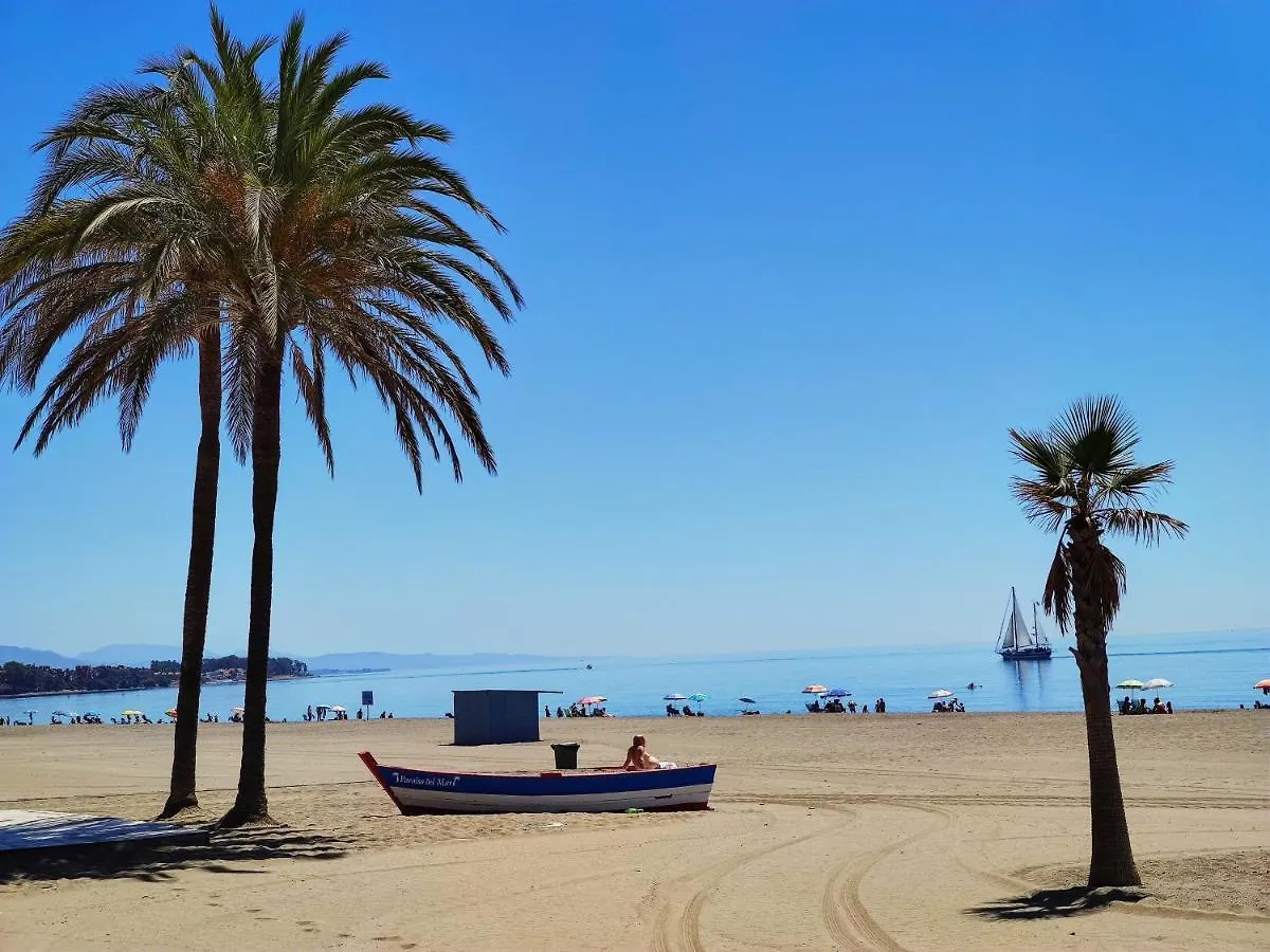 Spacious Beachfront Town House In Estepona With Fully Equipped Kitchen, Pools, Garden, Sea View